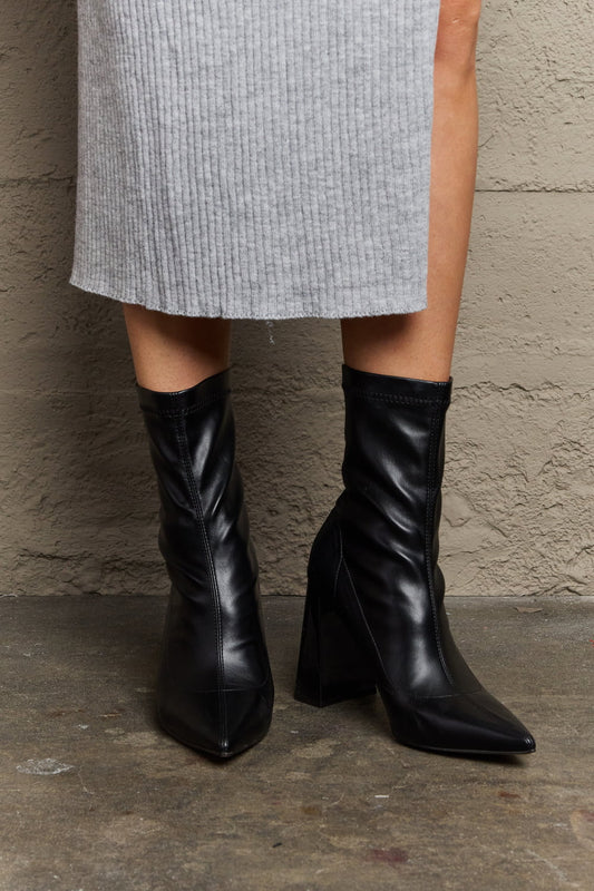 Stacy Block Heel Boots - Shoes Tangerine Goddess Black / 6.5